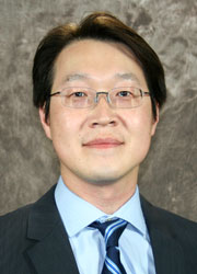 Seung-Oe Lim