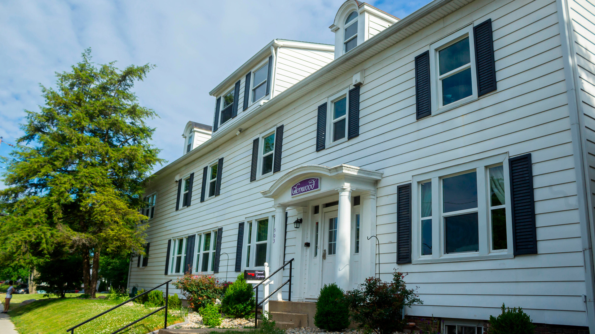 Glenwood Cooperative House