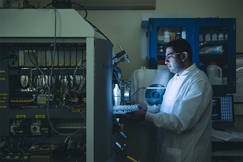 Ahmad Darwish at the LyoHUB Technology Demonstration Facility