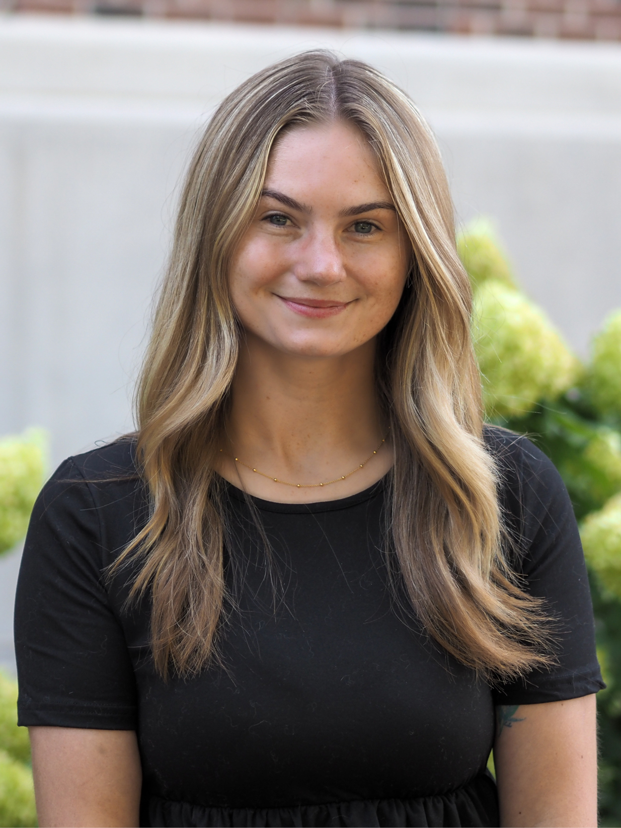 Photo of Lizzy Lewis