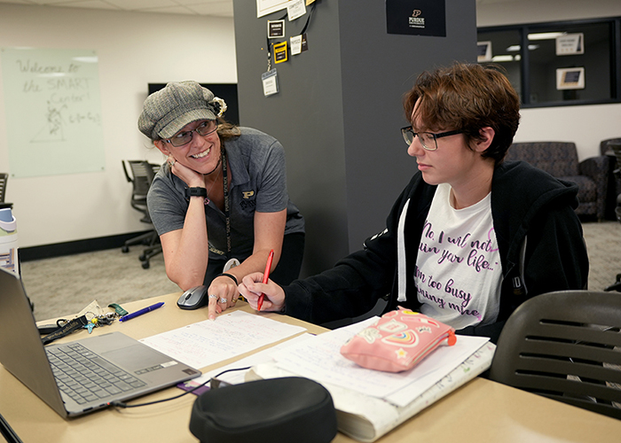 Purdue Science offers tutoring assistance in Indianapolis through the SMART Center