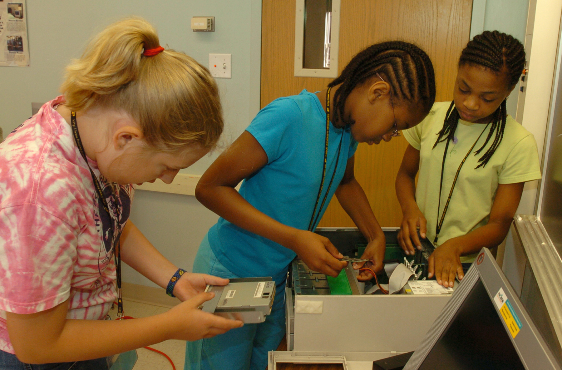 Girls' engineering camps