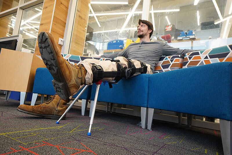 Rest easy: New device could alleviate discomfort for those healing from leg  injuries - Purdue University News