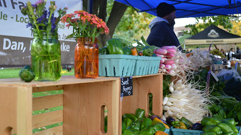 Farmers market 