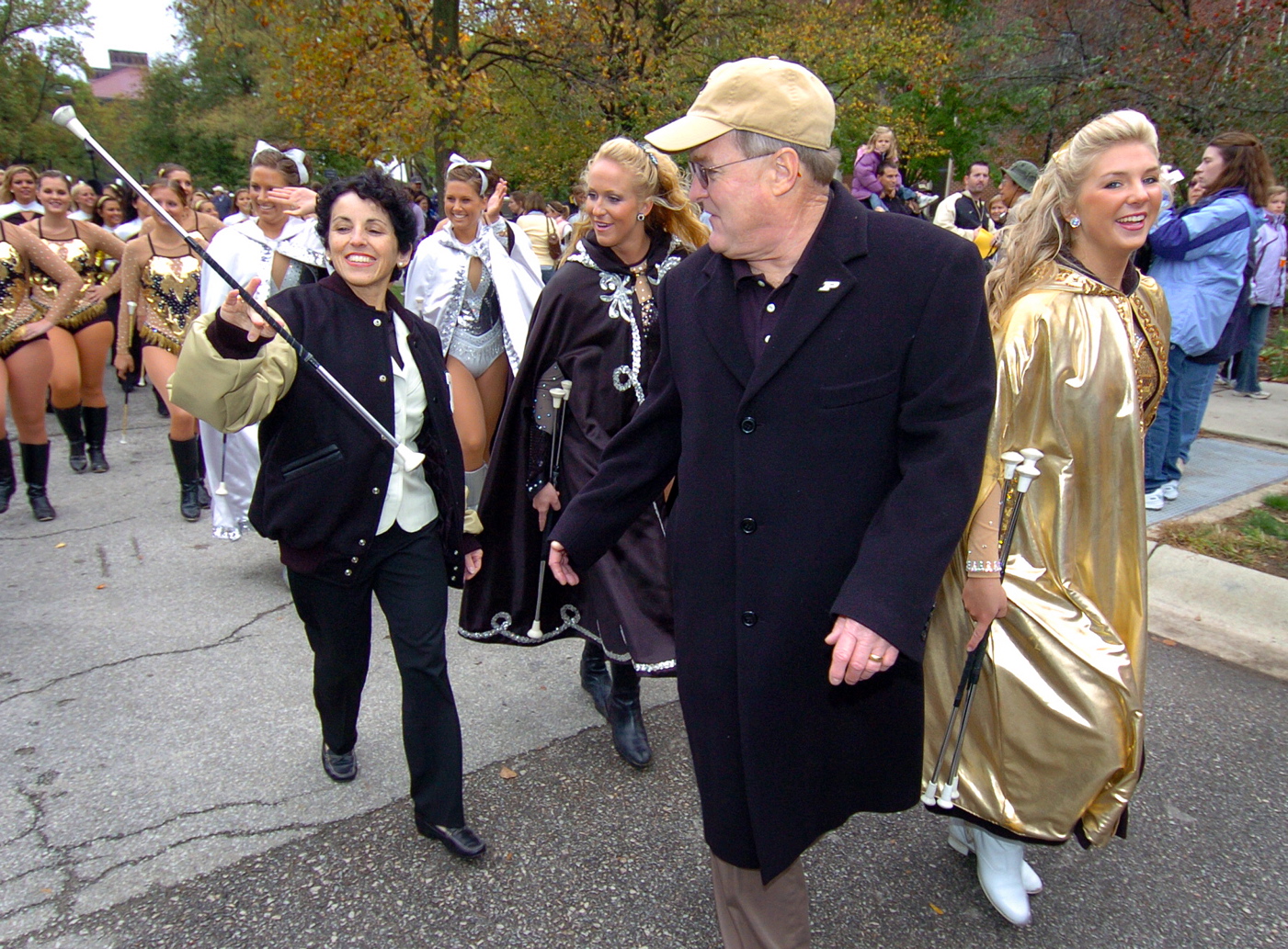 homecoming07-cordovaparade