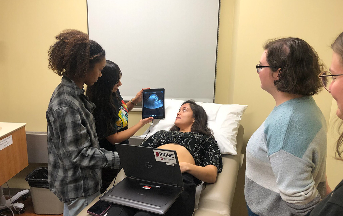 Members of the Caduceus Club practicing an ultra sound