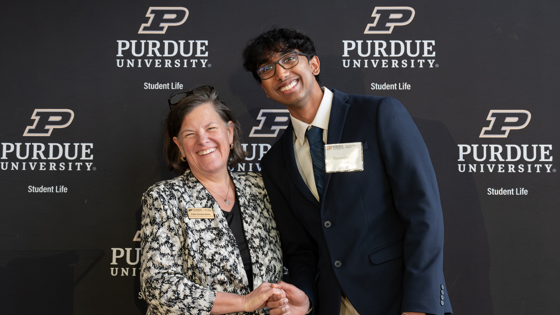 Student receiving award at the SL Honors Awards Ceremony in spring of 2025